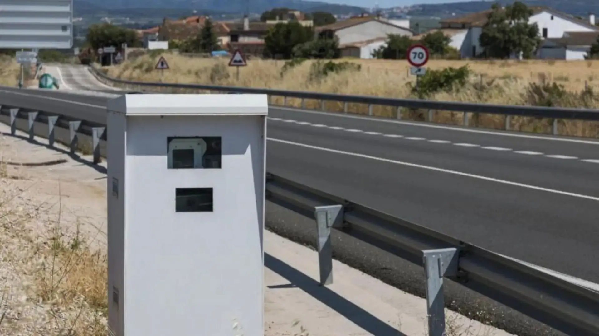 Burgos révolutionne la surveillance routière avec des radars bidirectionnels de nouvelle génération