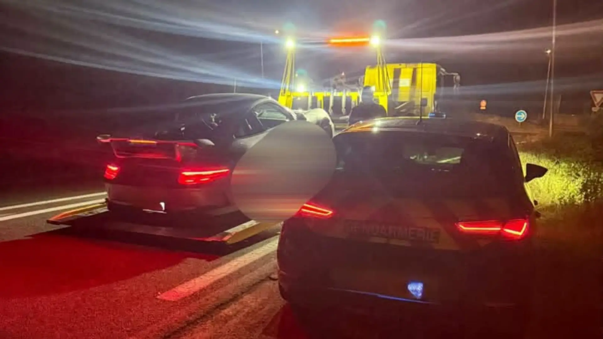 Flashé à 312 km/h de nuit au volant de sa Porsche GT3 : un record absolu en France