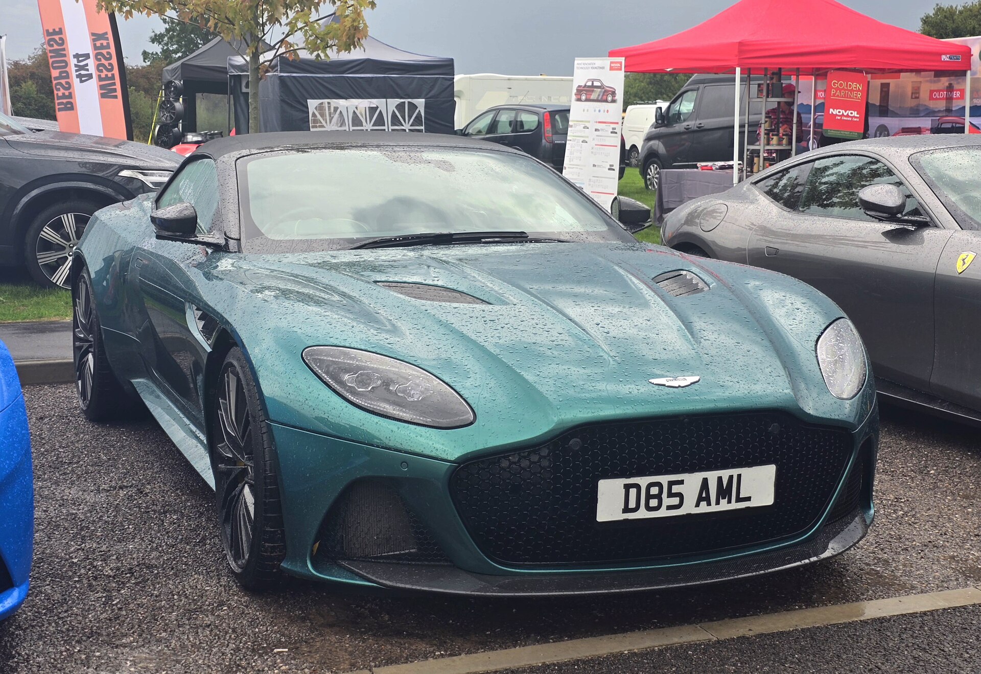 Aston Martin DBS