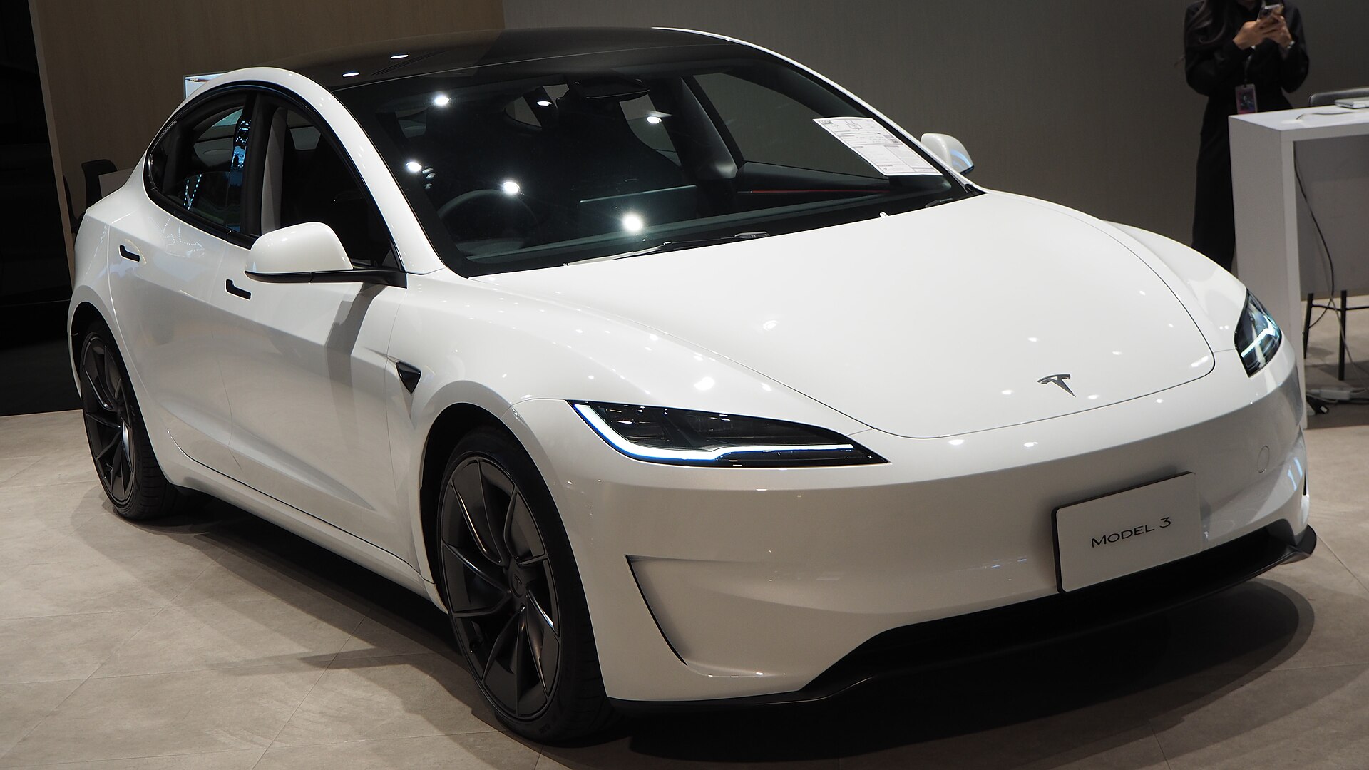 Tesla Model 3 Performance