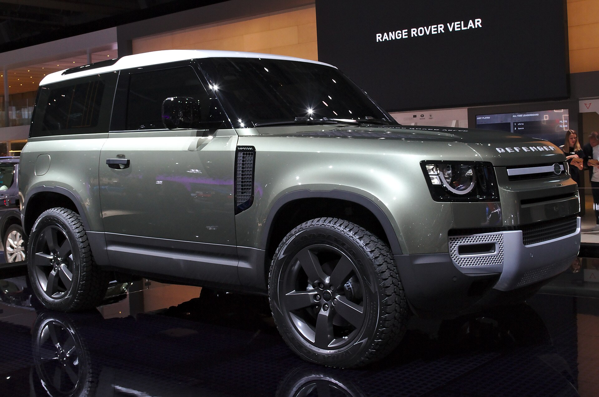 Land Rover Defender vs Mercedes Classe G vs Jeep Wrangler